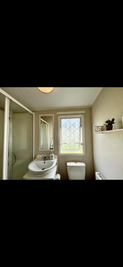 Tarka Holiday Park Ashford  ภายนอก รูปภาพ